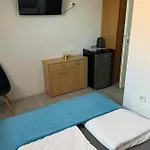 I Polna 19 * נישורזה